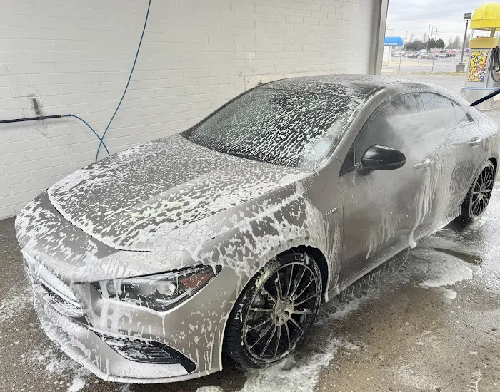 Legacy Car Wash Picture 3