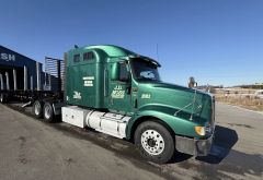 Sparkle Dummy Truck Wash photo 2