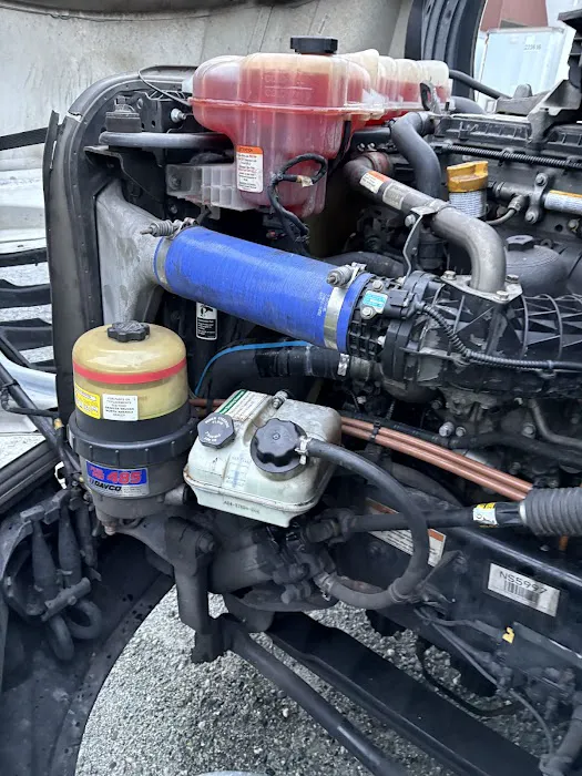 Sparkle Dummy Truck Wash Picture 9