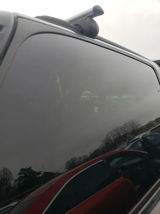 Mike's Carwash Picture 4