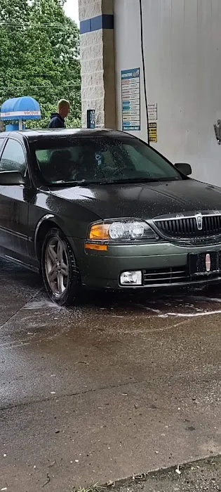 Wash N Shine Picture 1