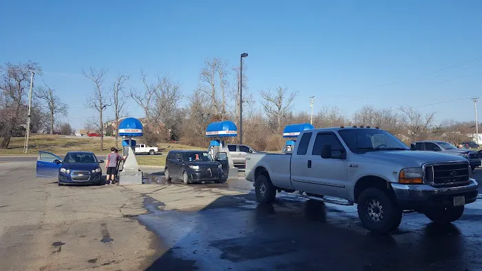 Wash N Shine Picture 3