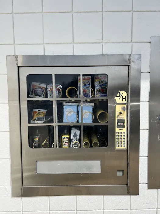 Moby's Auto Spa Picture 8