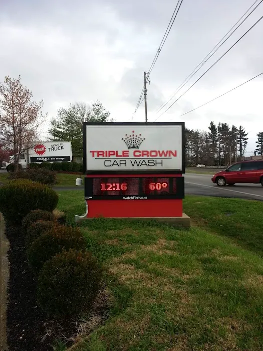 Triple Crown Car Wash Picture 3