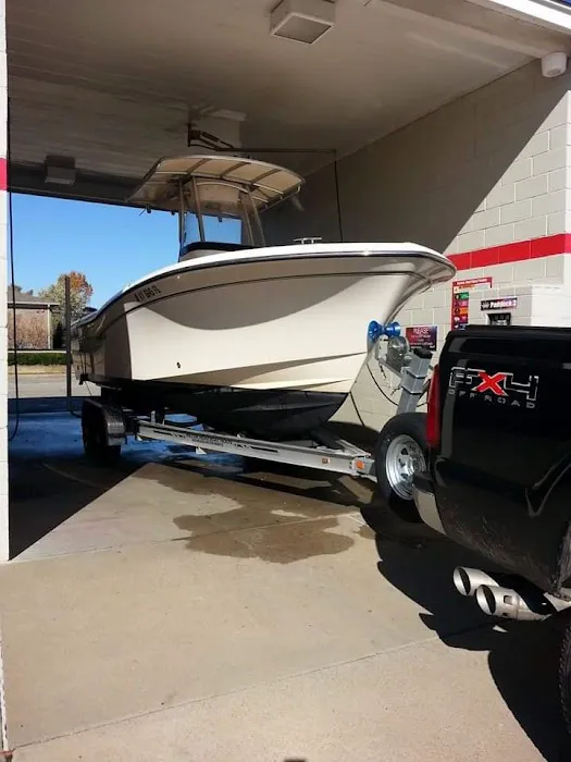 Triple Crown Car Wash Picture 10