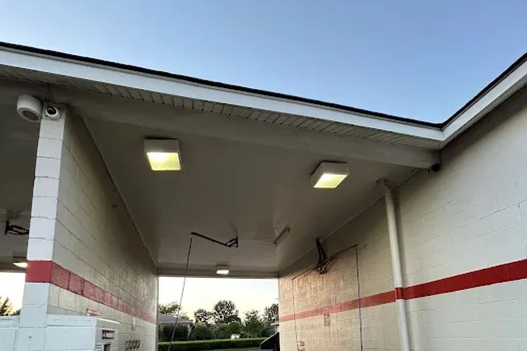 Triple Crown Car Wash