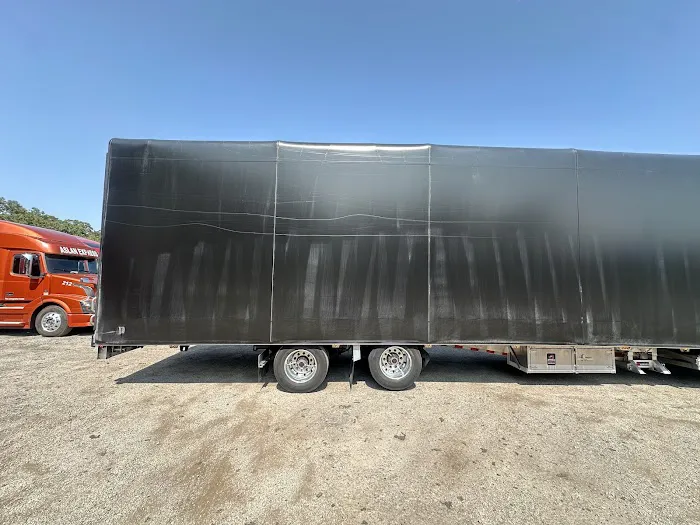 Blue Beacon Truck Wash of Rochelle, IL Picture 1