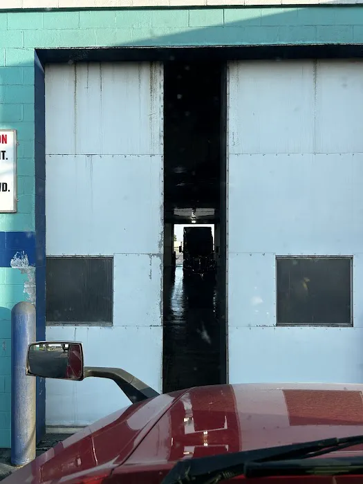 Blue Beacon Truck Wash of Rochelle, IL Picture 8