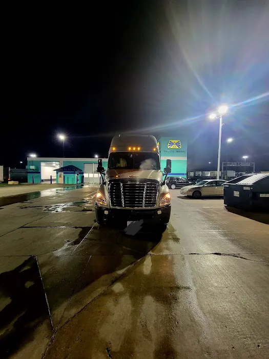 Blue Beacon Truck Wash of Rochelle, IL Picture 4
