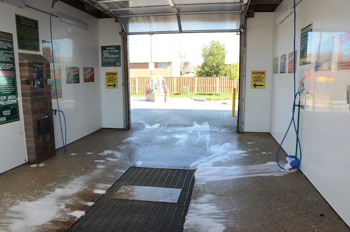 Hub City Car Wash LLC Picture 6