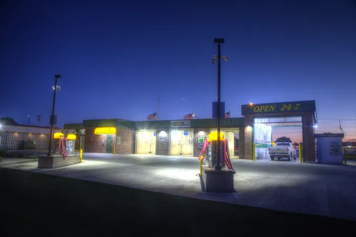 Hub City Car Wash LLC Picture 8