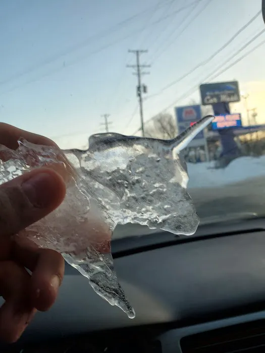 Main Street Express Wash Picture 6