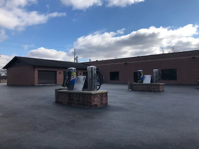 Main Street Express Wash Picture 8