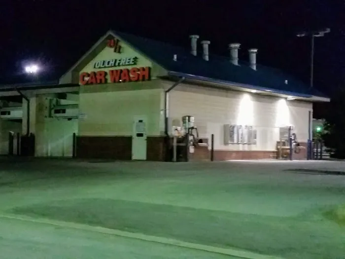 Wash & Go Inc Picture 6