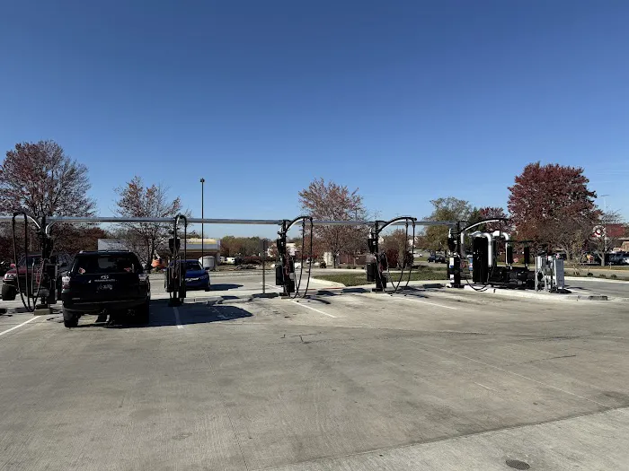 Unrivaled Car Wash Picture 3