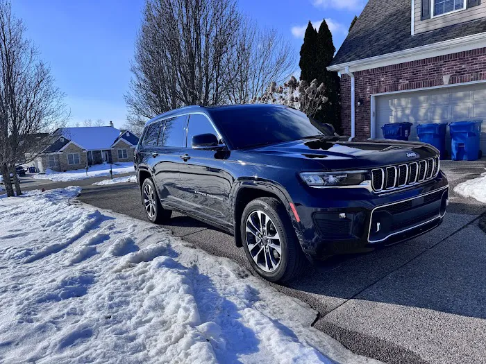 Unrivaled Car Wash Picture 8