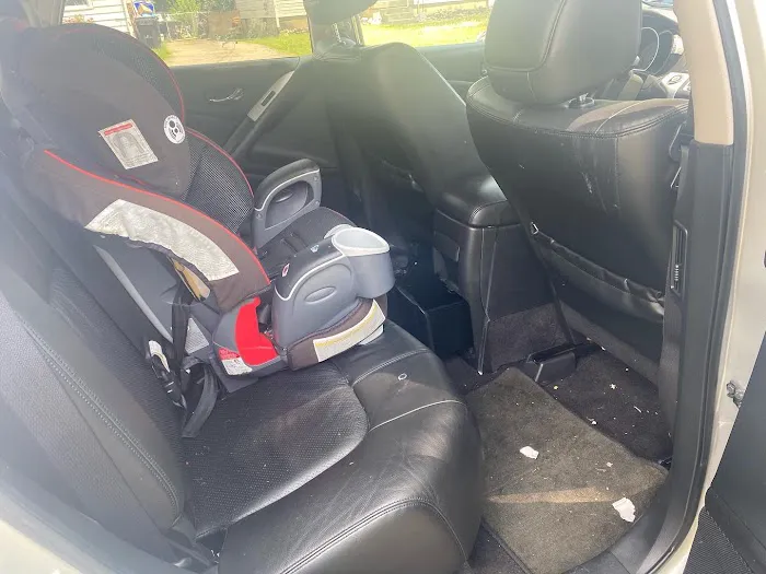 Car Wash Mobile and Detailers Picture 4