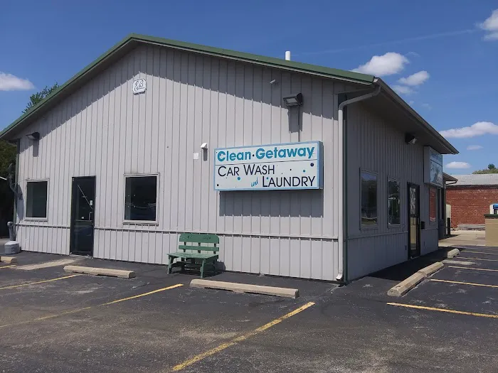 Clean Getaway Car Wash & Laundry Picture 1