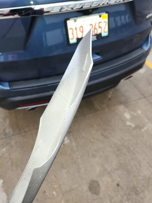 Club Car Wash Picture 5