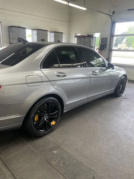 The Bubble Car Wash Picture 5