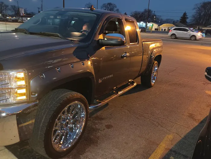 Rainstorm Car Wash Picture 5