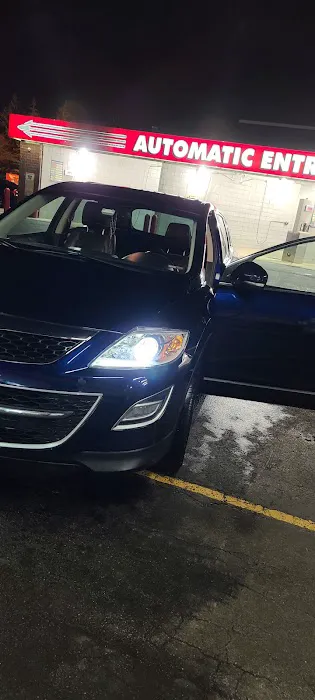 Classic Express Car Wash Picture 3