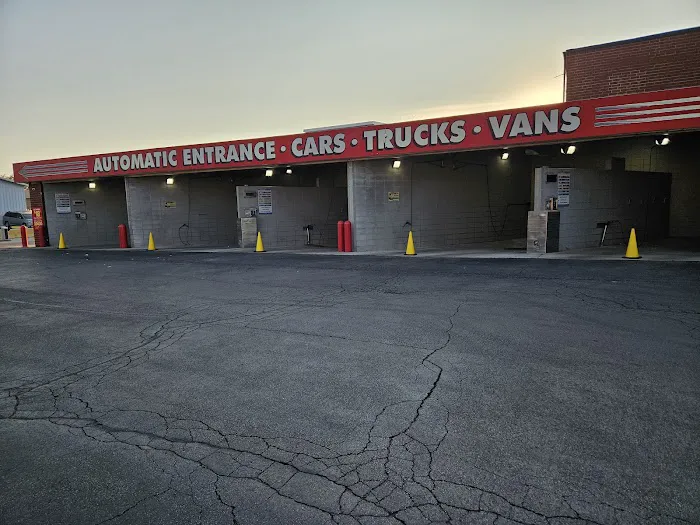 Classic Express Car Wash Picture 7