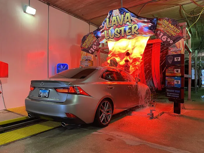 Classic Express Car Wash Picture 10