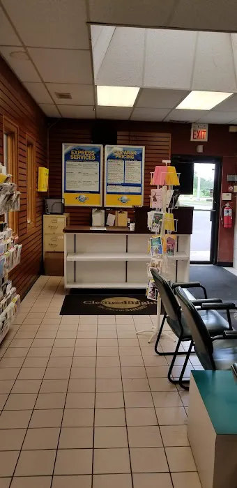 Clean & Bright Full Service & Hand Car Wash Picture 1