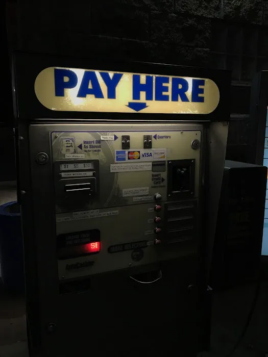 Tower Car Wash of Tinley Park Picture 2