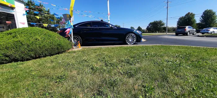 Tornado BP Gas Station Car Wash Picture 8