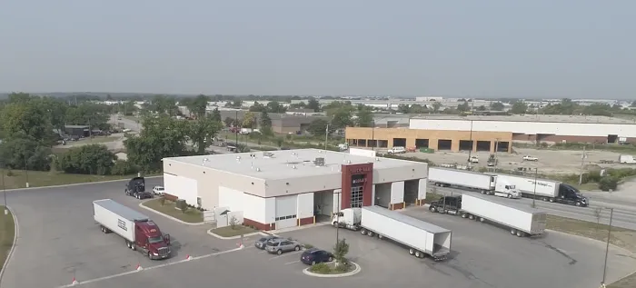 Lola's Truck Wash Picture 8