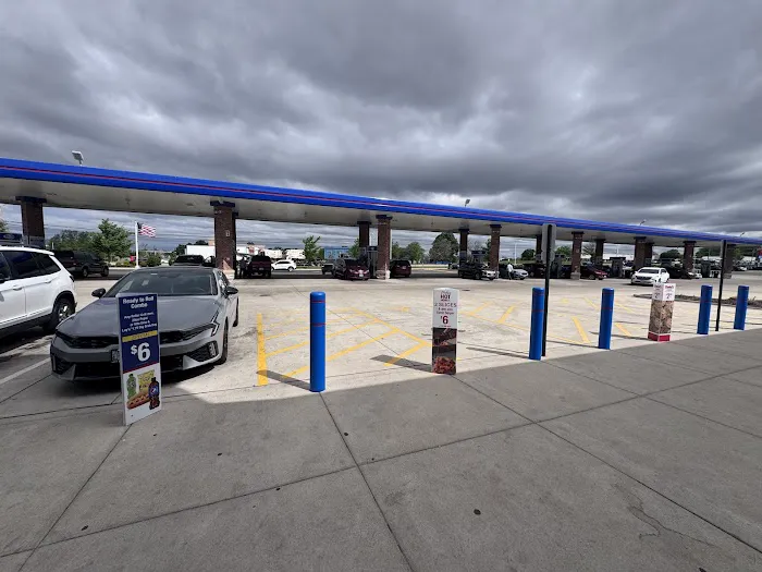 Delta Sonic Car Wash & Oil Change Picture 2