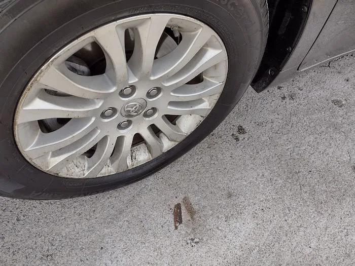 Sparkle Express Car Wash Oswego Picture 1