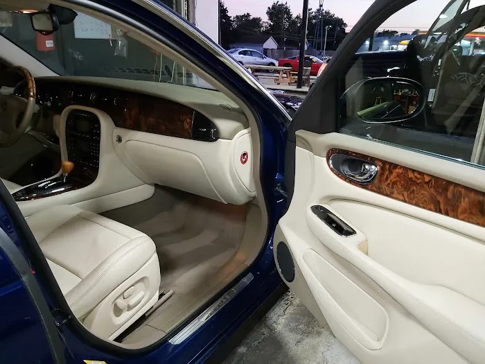 Why Wait Mobile Car Wash Picture 10