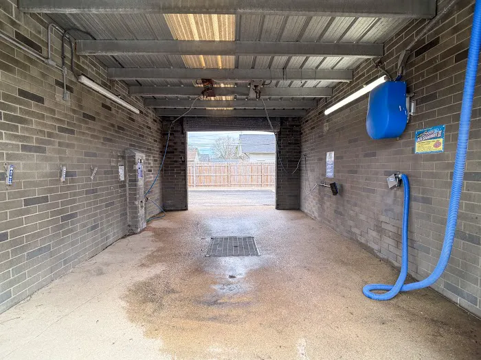 Montgomery Car Wash Picture 9