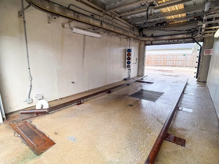 Montgomery Car Wash Picture 8