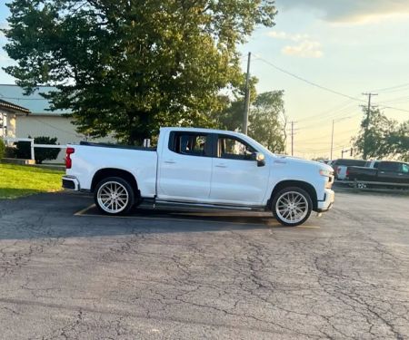 Boriu2019s Detail Center