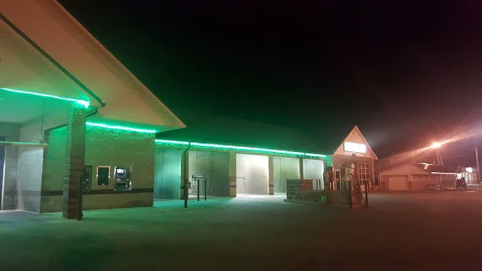 Shine Time Carwash Picture 2