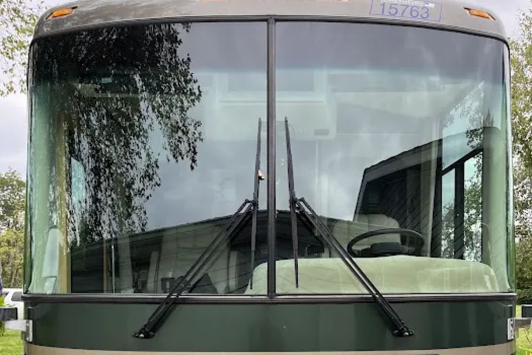 Mullett’s RV Detailing