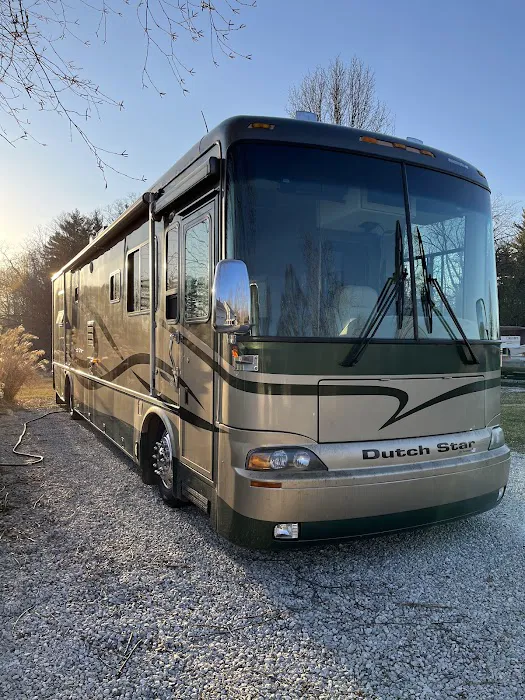 Mullett’s RV Detailing Picture 2