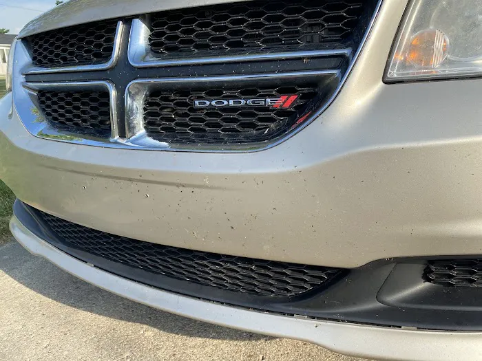 Perk's 24/7 Car Wash Picture 2