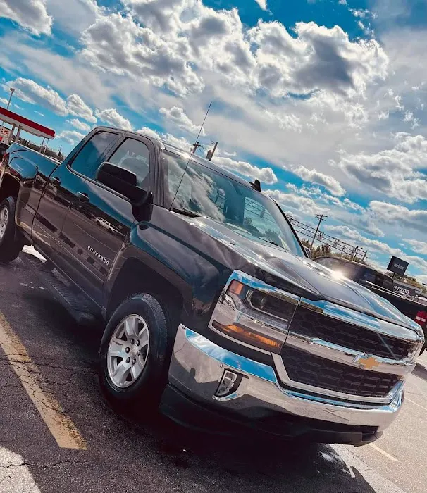 Crew Carwash Picture 8