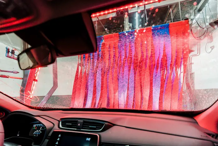 Crew Carwash Picture 10