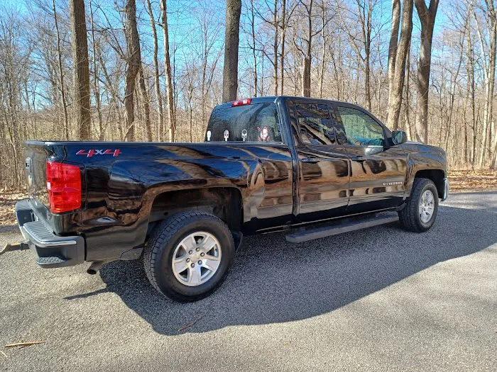 Crew Carwash Picture 9