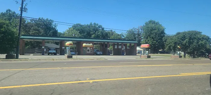 X-Treme Car Wash Picture 2