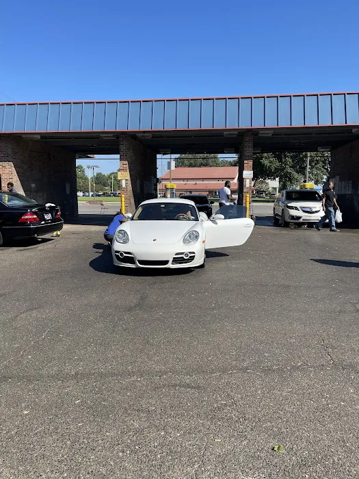 Miracle - Perfection Hand Carwash And Detailing Picture 8