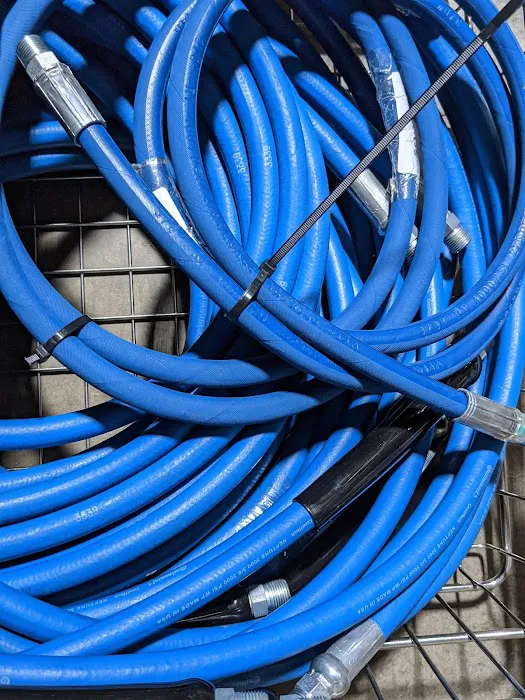 Bud's Car Wash Services Picture 8