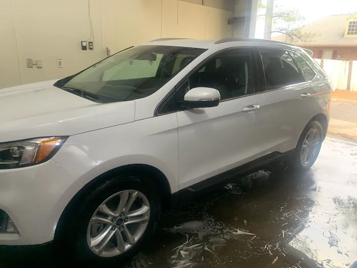 Suds Brothers & New Brownsville Handwash And Detailing Picture 3