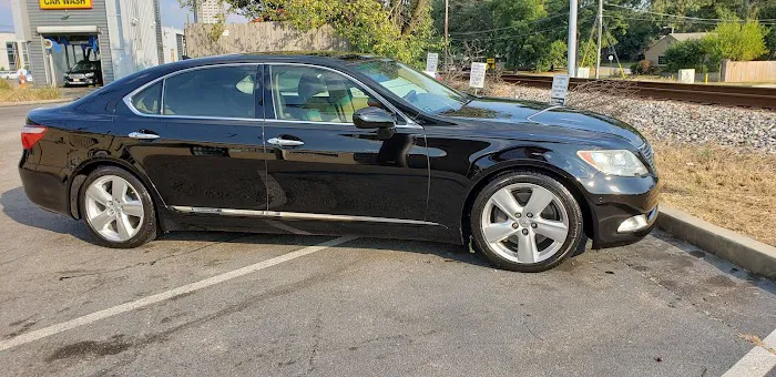 Reflection Auto Salon & Detailing LLC Picture 4